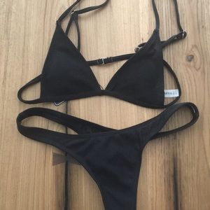 Black Bikini (both pieces)